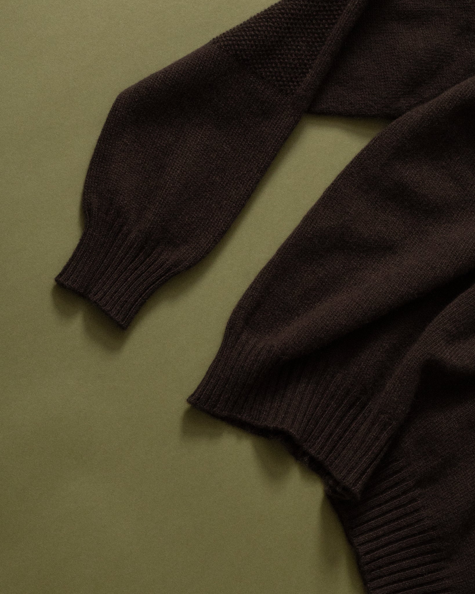 KN-00001-WS6 - Shadow Patch Mock Neck - Image 6